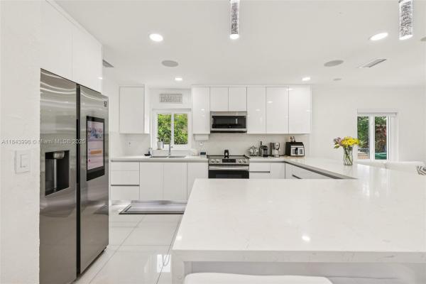 Driftwood Estates, 7711 NW 38th St, Davie, Florida 33024, image 1