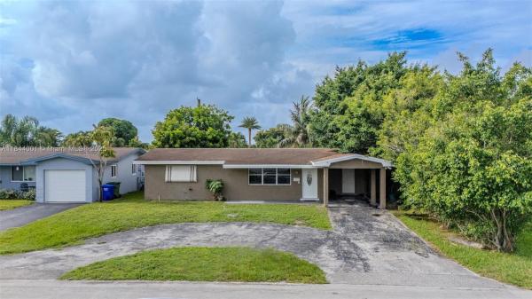 Boulevard Heights, 8630 NW 15th Ct, Pembroke Pines, Florida 33024, image 1