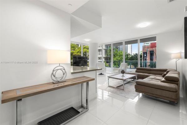 The Bond On Brickell, 1080 Brickell Ave 209, Miami, Florida 33131, image 1