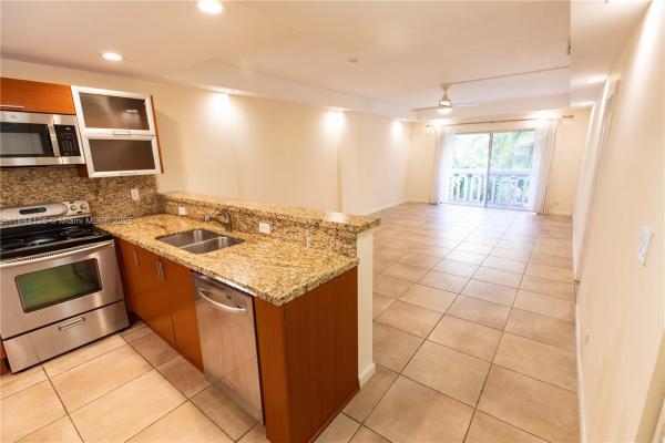 Waters Edge Of Coral Gables, 100 Edgewater Dr 336, Coral Gables, Florida 33133, image 1