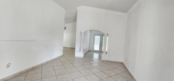 Westwind Lakes, Kendall West, Florida 33193, image 2