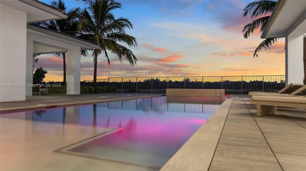 Windmill Reserve, 3275 Islewood Ave, Weston, Florida 33332, image 2