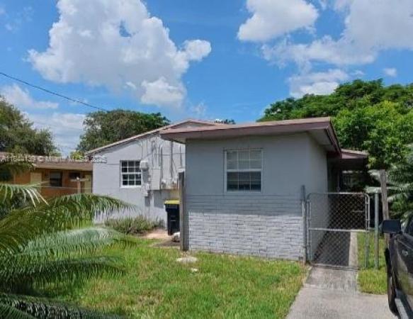 West Moorland, 125 Nw 12th Ave #1-2, Dania Beach, Florida 33004, image 1