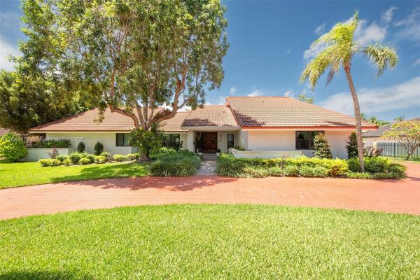Sunset Estates Area, 8375 SW 78th St, Glenvar Heights, Florida 33143, image 3