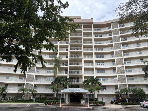 Oaks Way At Palm-Aire, 3507 Oaks Way #805, Pompano Beach, Florida 33069, image 1