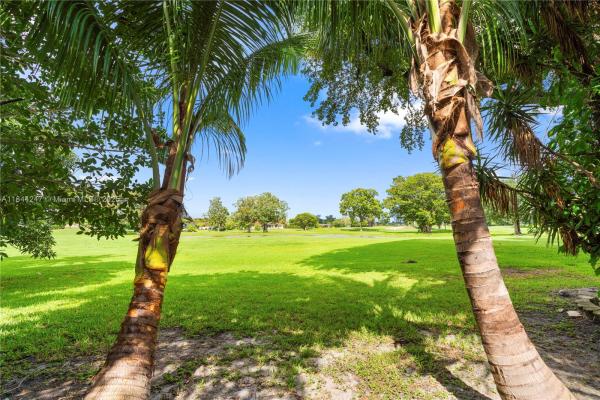19828 NW 67 Ave, Hialeah, Florida 33015, image 1