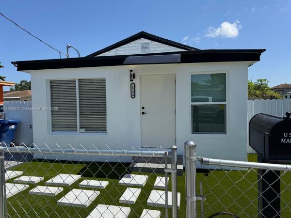 1794 NW 74th Ter, Unincorporated Dade County, Florida 33147, image 1