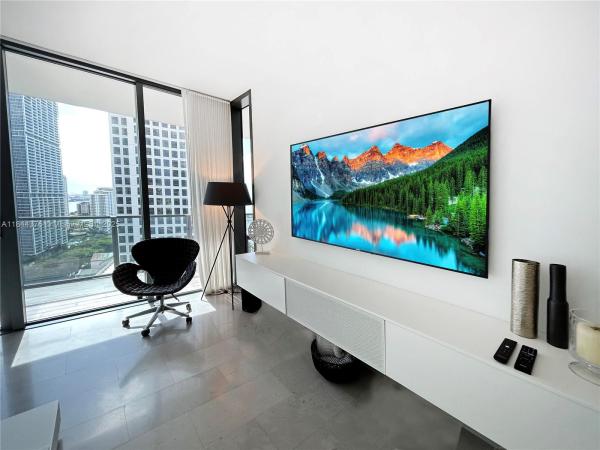 Reach Brickell City Centre, 68 SE 6th St #1903, Miami, Florida 33131, image 2