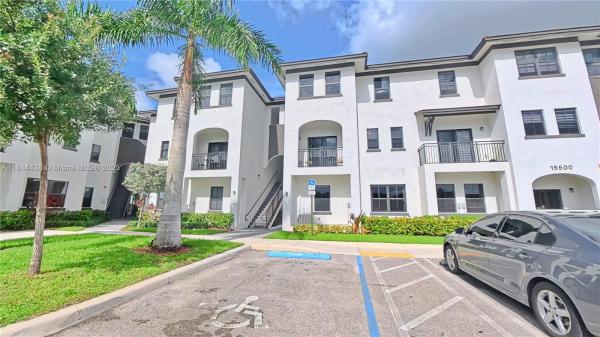 15500 SW 136th St #213, Unincorporated Dade County, Florida 33196, image 1