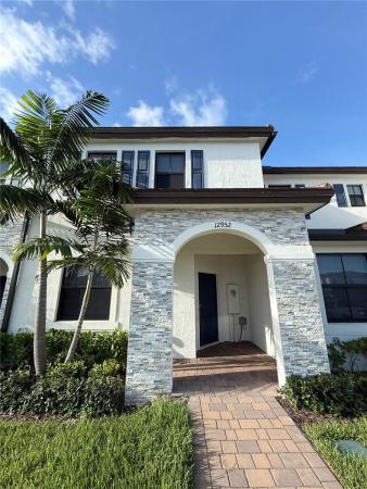 12952 SW 232nd Ter #12952, Unincorporated Dade County, Florida 33032, image 1