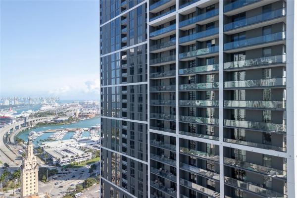 4402, Miami, Florida 33132, image 1