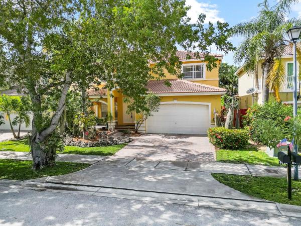 Cantamar, 8933 SW 206th St, Cutler Bay, Florida 33189, image 2