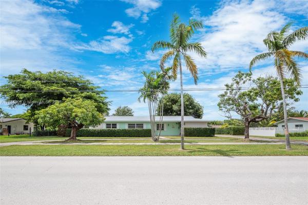 Pine Acres, 10480 SW 112th St, Kendall, Florida 33176, image 3