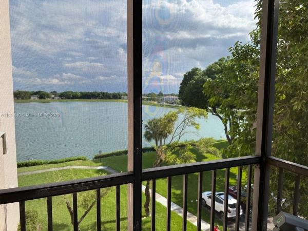 20850 San Simeon Way #407-5, Unincorporated Dade County, Florida 33179, image 1