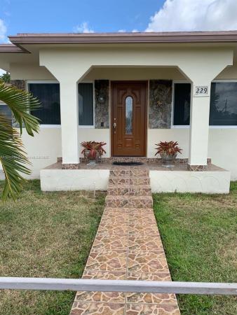 Hialeah Studio, 229 W 14th St, Hialeah, Florida 33010, image 1