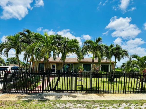19575 NW 33rd Ct, Miami Gardens, Florida 33056, image 1