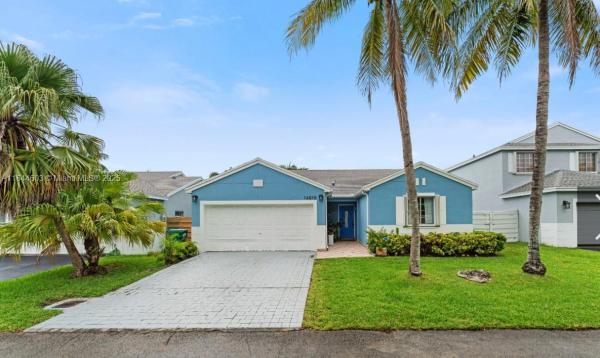 14610 SW 145th Pl, Unincorporated Dade County, Florida 33186, image 1