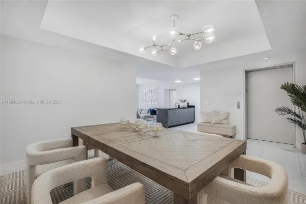 1010 Brickell, 1010 E Brickell Ave #3004, Miami, Florida 33131, image 1