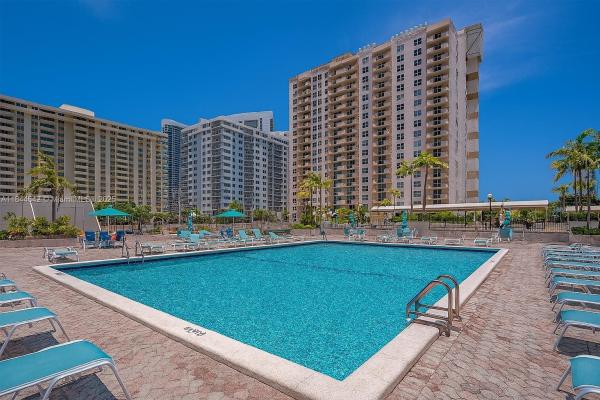 Prince George, 1865 S Ocean Dr #4H, Hallandale Beach, Florida 33009, image 1