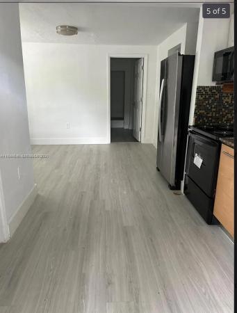 Evergreen Lawns, 2215 NW 33rd St, Miami, Florida 33142, image 2