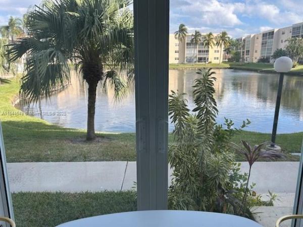 Meadowbrook Lakes, 1025 SE 4th Ave #106, Dania Beach, Florida 33004, image 2