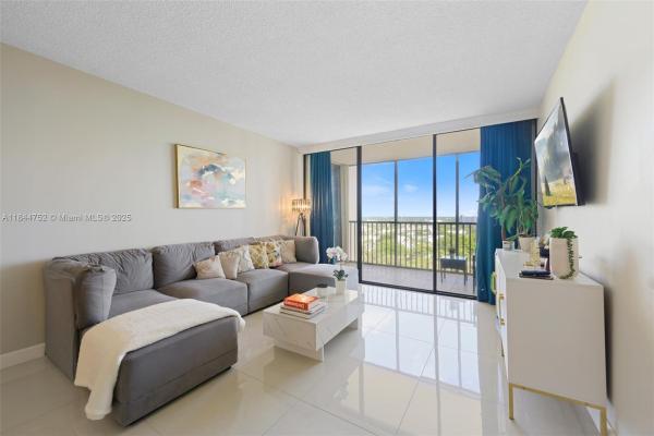 Coronado Tower 1, 20335 W Country Club Dr #1402, Aventura, Florida 33180, image 1