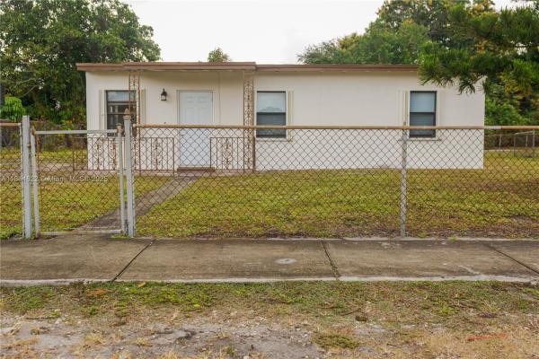Bunche Park, 15955 NW 22nd Ct, Miami Gardens, Florida 33054, image 1