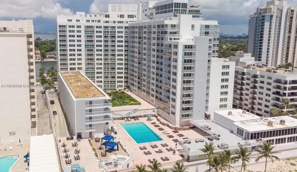 The Carriage House, 5401 Collins Ave 334, Miami Beach, Florida 33140, image 1