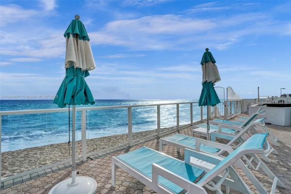 Parker Tower, 3140 S Ocean Dr #1102, Hallandale Beach, Florida 33009, image 1