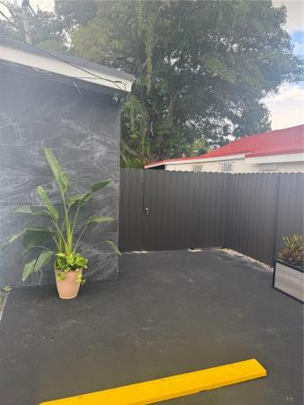 4315 NW 24th Ave #1, Unincorporated Dade County, Florida 33142, image 1