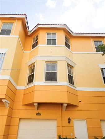 Shoma Townhomes At Royal Palm Beach, 3802 Shoma Dr, Royal Palm Beach, Florida 33414, image 2