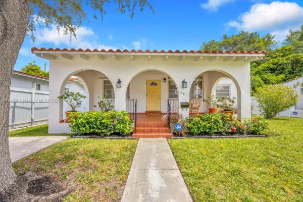 Churchill Estates, 3811 NW Flagler Ter, Miami, Florida 33126, image 1