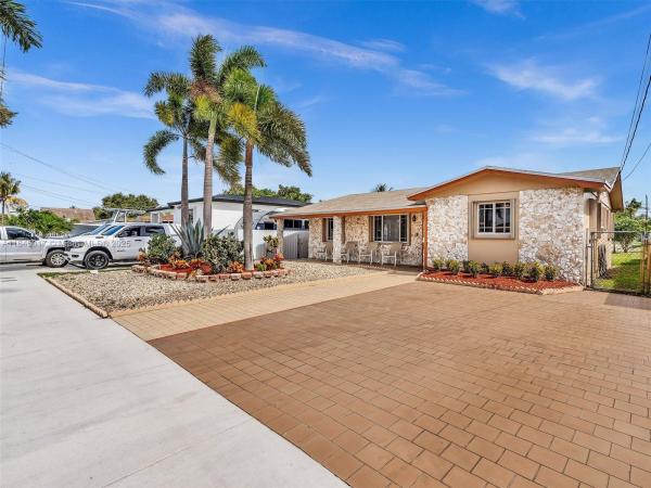 Carver Ranches, 4870 SW 19th St, West Park, Florida 33023, image 1