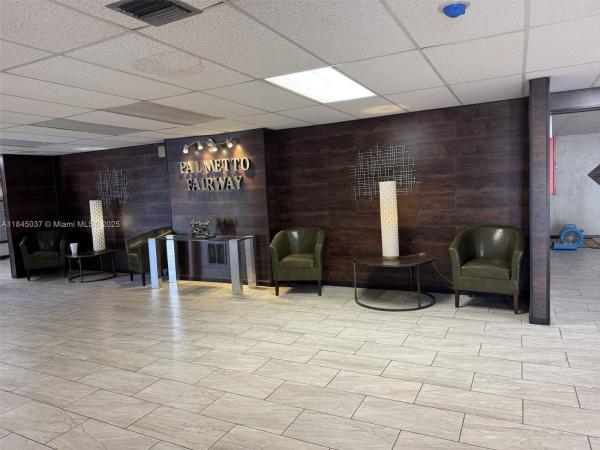 15888 SW 95th Ave #120, Unincorporated Dade County, Florida 33157, image 1