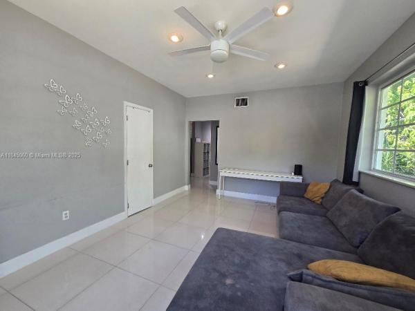 600 Michigan Ave #1, Miami Beach, Florida 33139, image 3