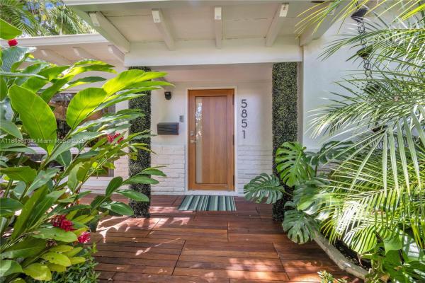 5851 SW 49th St, Miami, Florida 33155, image 3