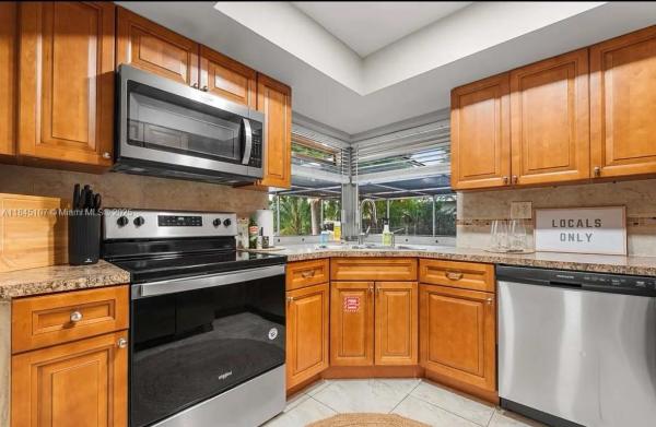 Royal Palm Acres, 1891 NW 31st Ct, Oakland Park, Florida 33309, image 1