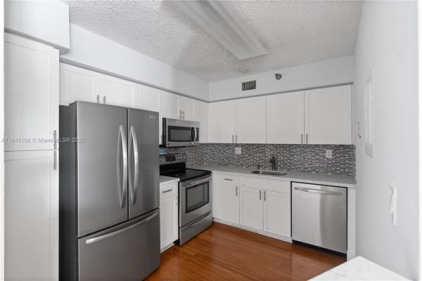 Mystic Pointe Tower 600, 3400 NE 192nd St #311, Aventura, Florida 33180, image 3