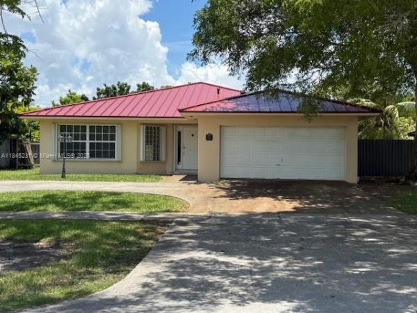 8671 SW 200th St, Cutler Bay, Florida 33189, image 1