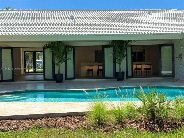 Pinewood Estates, 8845 SW 176th Ter, Palmetto Bay, Florida 33157, image 1