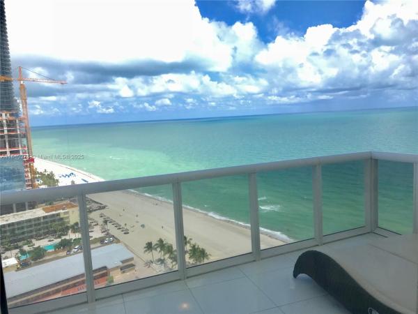 Trump Royale, 18201 Collins Ave 3302, Sunny Isles Beach, Florida 33160, image 1