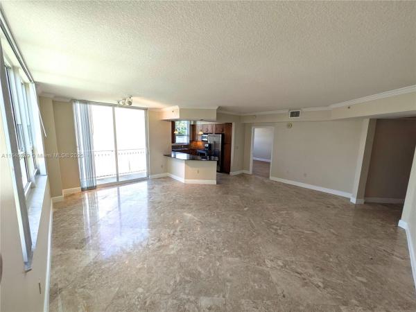 Cite On The Bay East, 2000 N Bayshore Dr #627, Miami, Florida 33137, image 1