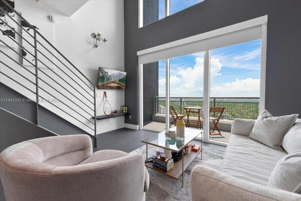 Infinity At Brickell, 60 SW 13th St #3203, Miami, Florida 33130, image 2