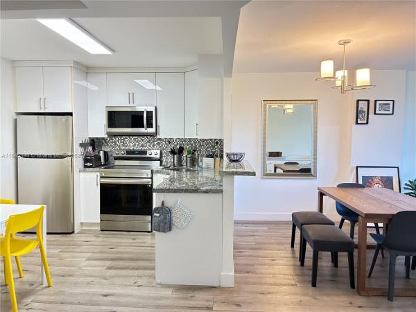 Commodore Plaza Century, 2780 NE 183rd St #415, Aventura, Florida 33160, image 1
