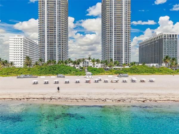 Green Diamond, 4775 Collins Ave 1704, Miami Beach, Florida 33140, image 1