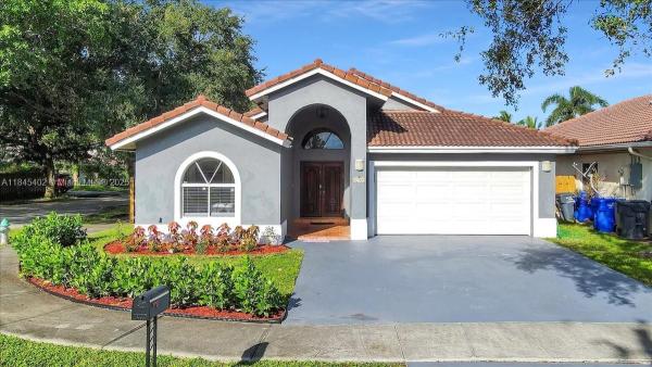Hollywood Gardens, 2900 N 36th Ave 0, Hollywood, Florida 33021, image 1