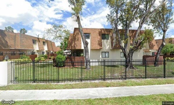 Le Clos Townhomes, 109 San Remo Blvd, North Lauderdale, Florida 33068, image 1