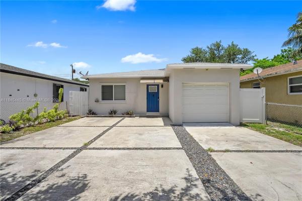 Liberia, 2227 Cody St, Hollywood, Florida 33020, image 1
