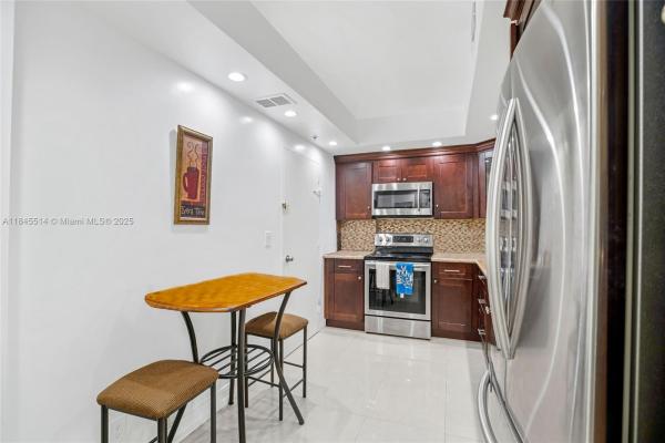 The Tides On Hollywood Beach, 3801 S Ocean Dr #15C, Hollywood, Florida 33019, image 2