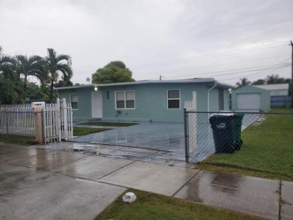 15300 Leisure Dr, Homestead, Florida 33033, image 1